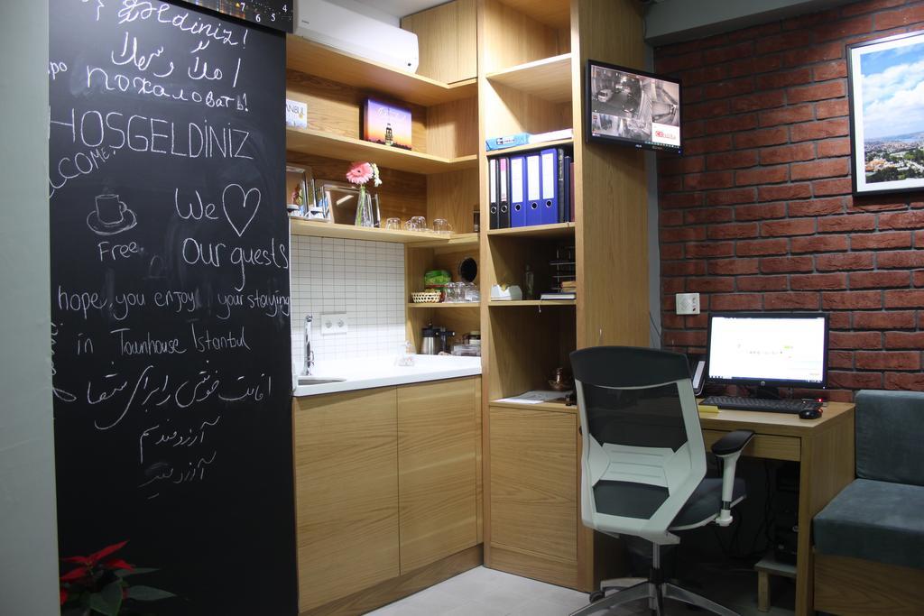 Appartamento Townhouse Provincia di Istanbul Esterno foto